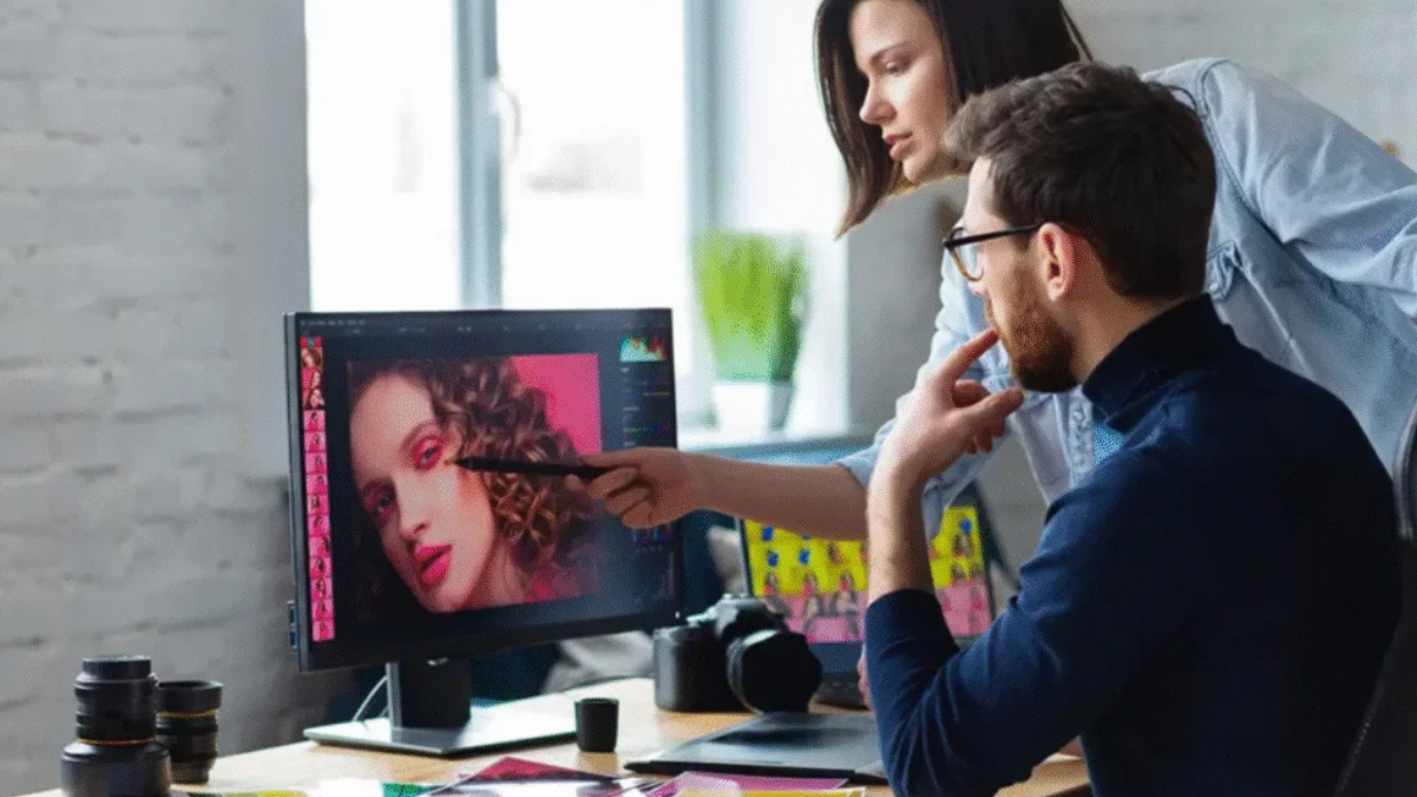 Main Features of Aaryaeditz Org