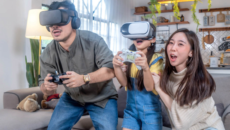 Online Gaming: The New Era of Interactive Entertainment The New Era of Interactive
